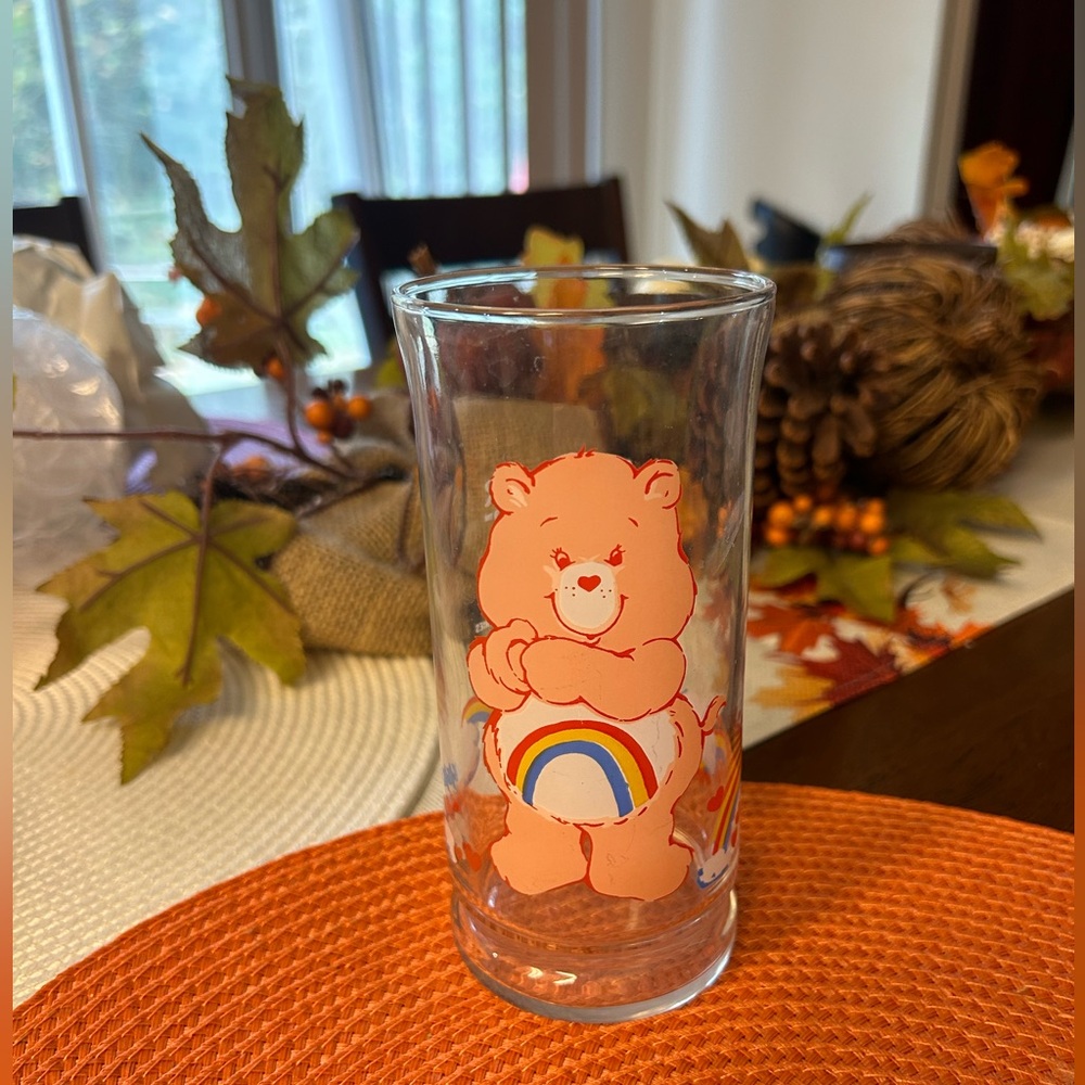1983 Care Bear Pizza Hut drinking glass Cheer Bear